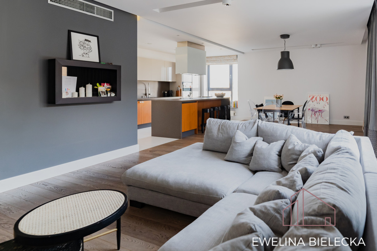 Unikatowy  penthouse z  dużym pięknym tarasem
