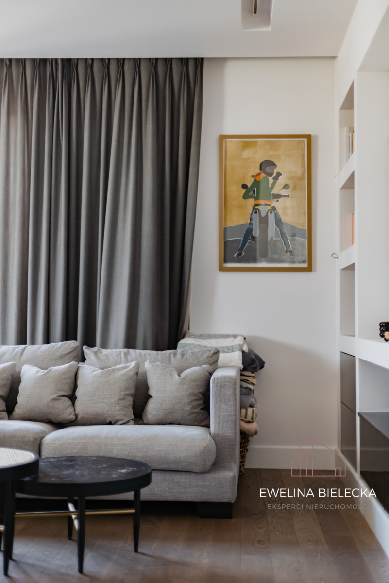Unikatowy  penthouse z  dużym pięknym tarasem