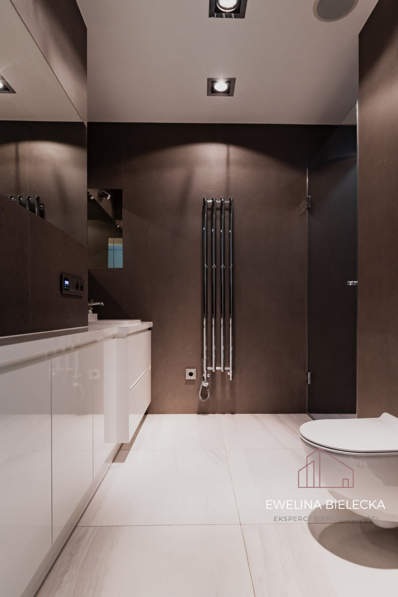 Unikatowy  penthouse z  dużym pięknym tarasem