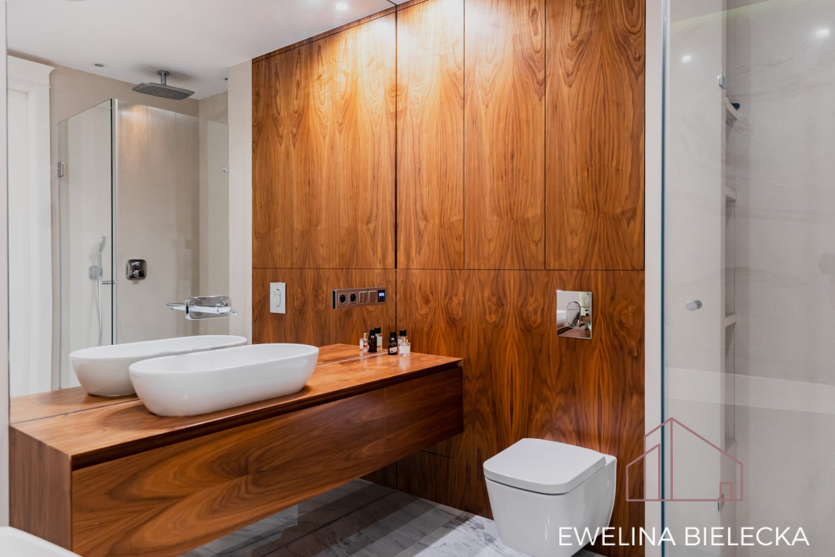 Unikatowy  penthouse z  dużym pięknym tarasem