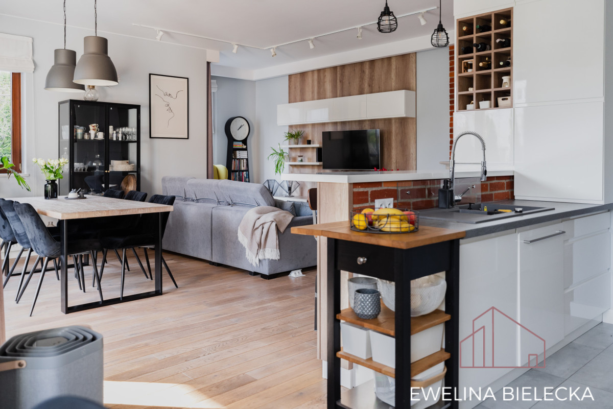 Apartament z ogródkiem I 5 pokoi I Wilanów Zawady